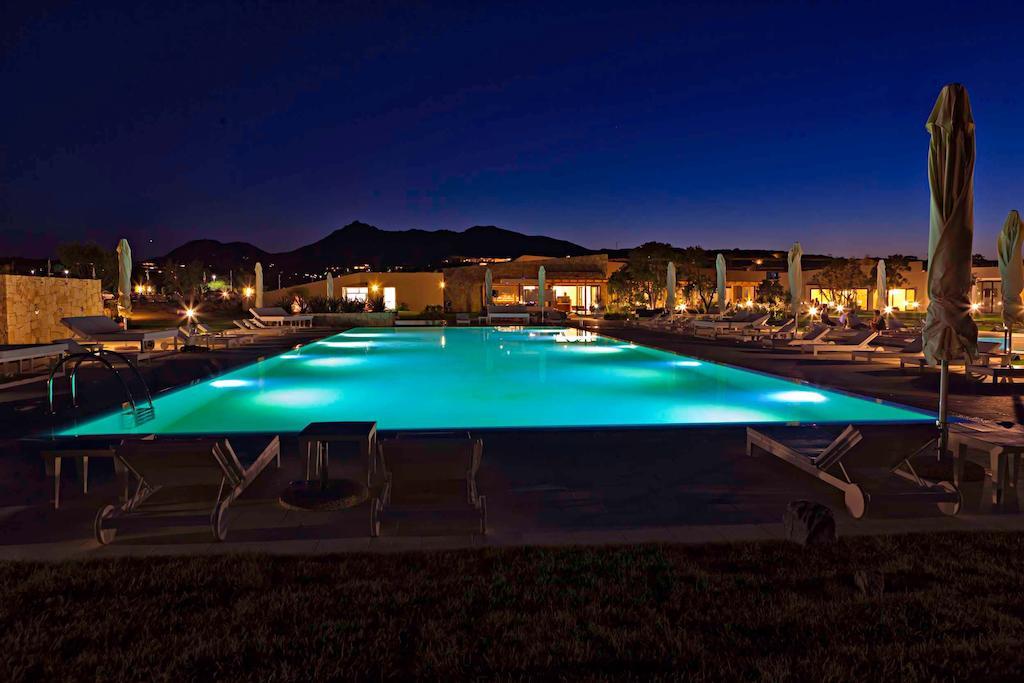 Paradise Resort And Spa San Teodoro  Exterior foto